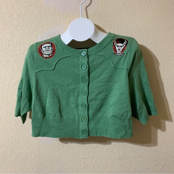 Torrid Bride of Frankenstein Sweater Shrug Button Down SOLD OUT - Picture 8 of 12